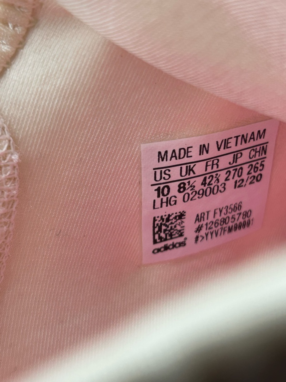Adidas Women’s NMD_R1 In cream Screaming Pink size 10 - Picture 8 of 8
